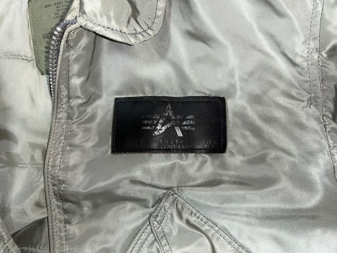 輝*様 ALPHA フライトジャケットCWU-45P シルバー