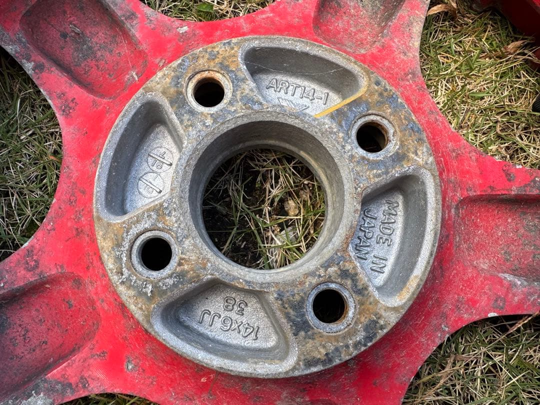 赤ADVAN ART 14インチ　6j ＋38 PCD100 4H 2本　日本製