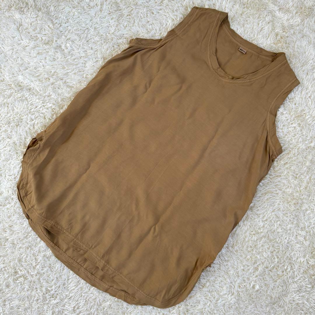 【美品】45R　レーヨンダンプのノースリーブトップ　タンクトップ　ベージュ　M
