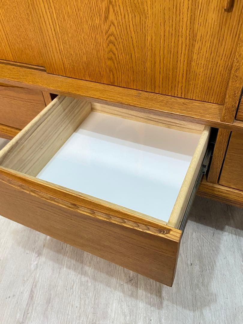 【Floris】キッチンカウンター　ウニコ　食器棚　シグネ　収納棚