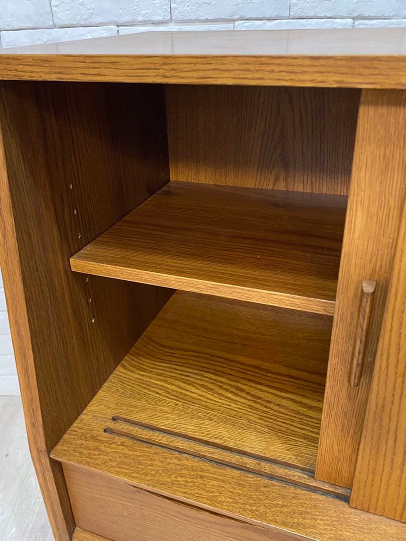 【Floris】キッチンカウンター　ウニコ　食器棚　シグネ　収納棚