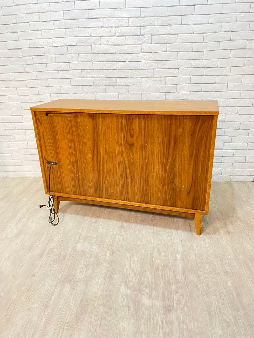 【Floris】キッチンカウンター　ウニコ　食器棚　シグネ　収納棚