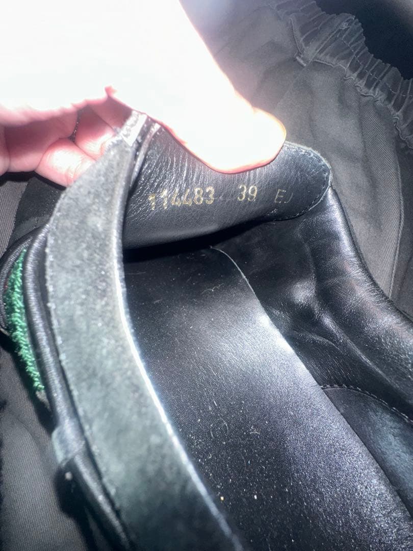 GUCCI 早い者勝ちで 日曜日までの価格です