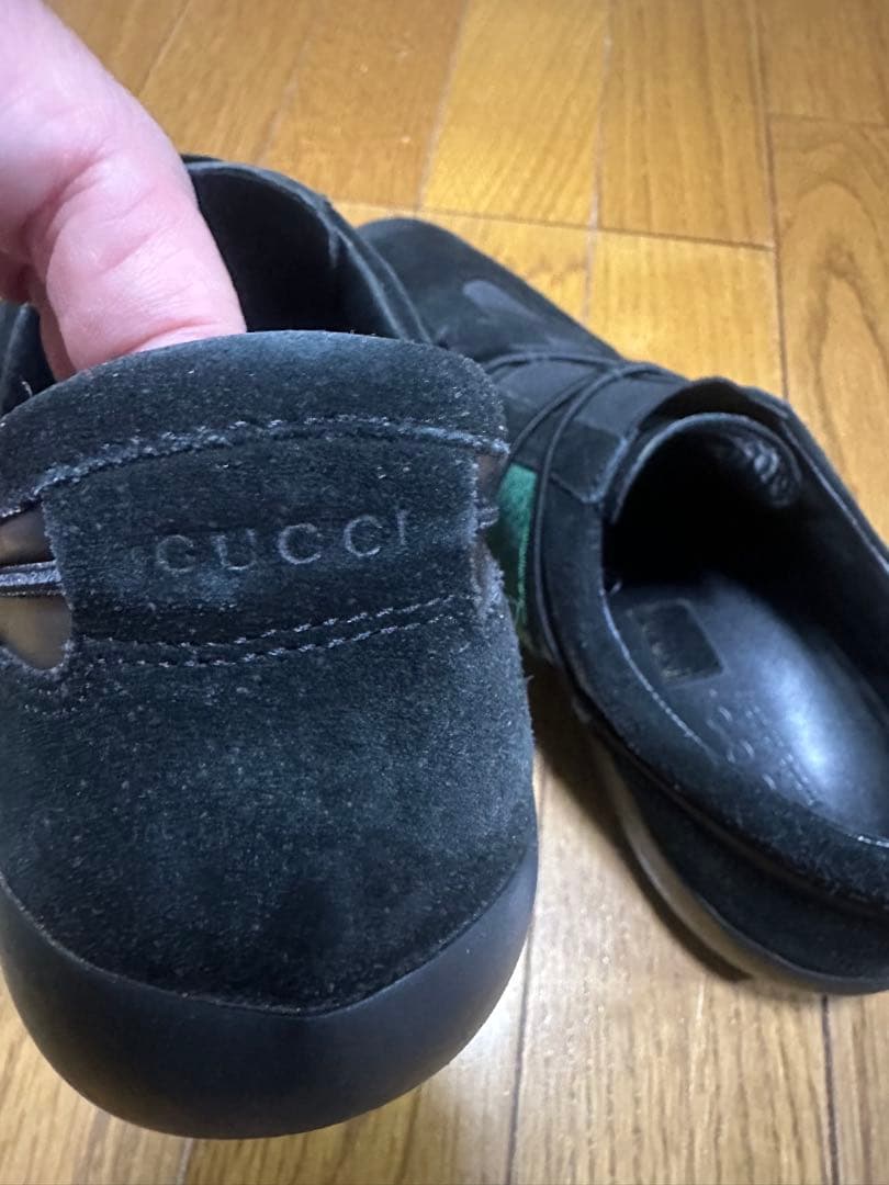 GUCCI 早い者勝ちで 日曜日までの価格です