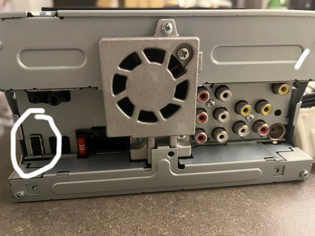 最終値下げ！PVH-9300DVSZS スズキ純正ディスプレイオーディオ