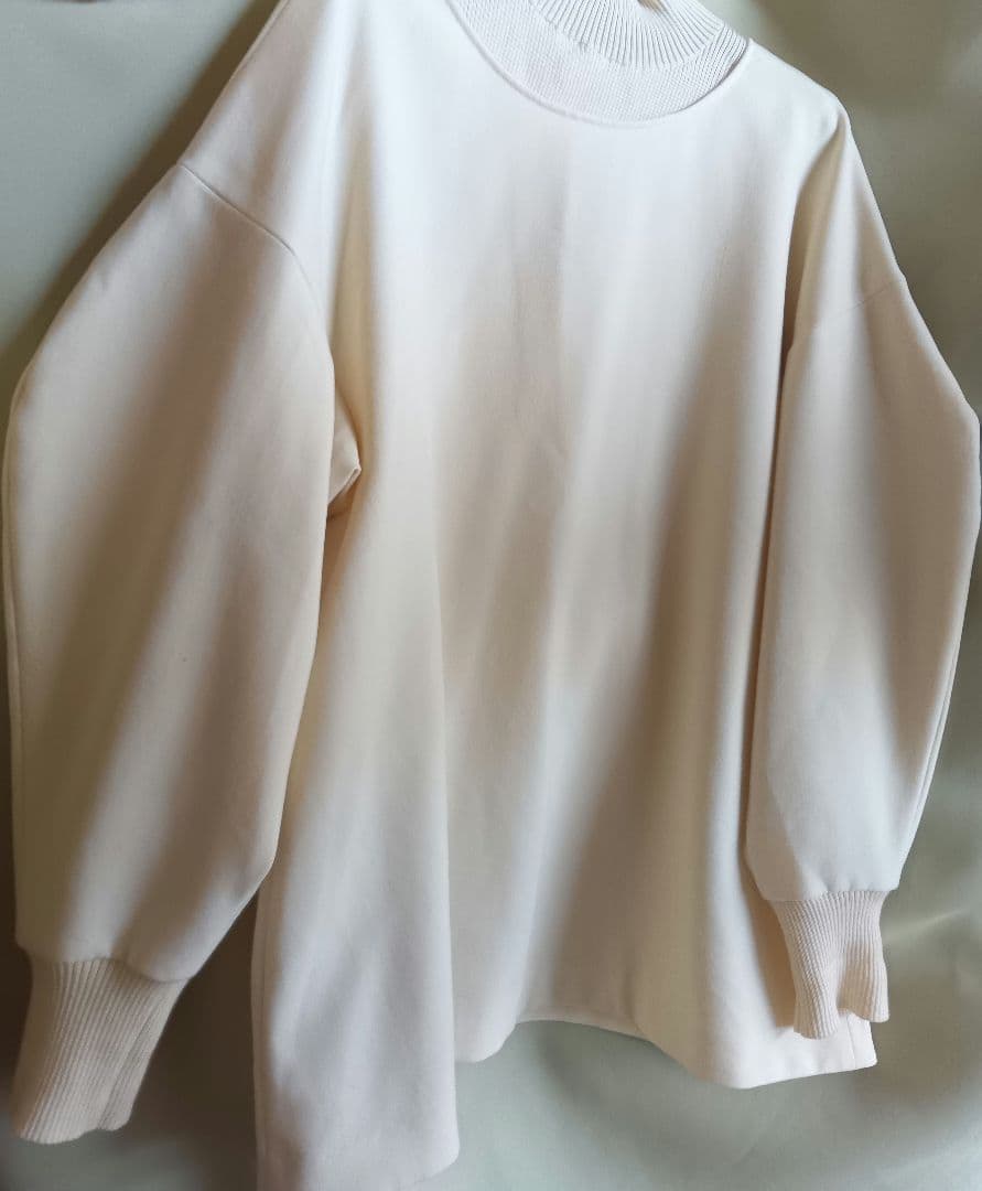 ENFOLD ダブルクロスタートルプルオーバー