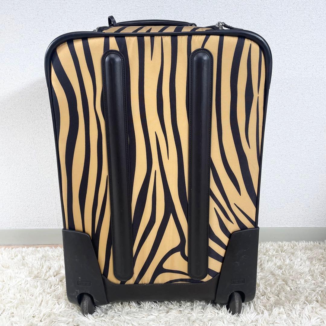 ✨美品 トゥミ 激レアキャリーケース アニマル柄 レザー 南京錠 大容量