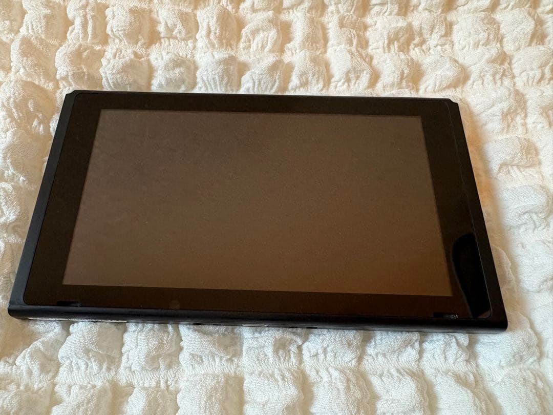 (美品)Nintendo Switch本体＋ジョイコン4本＋オマケセット