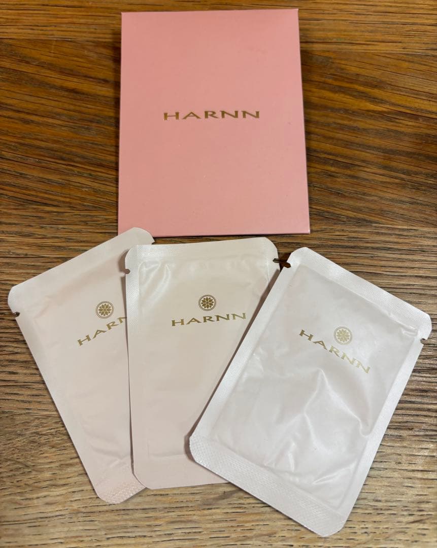 Rakko89♪2回試しのみ　HARNN ハーン　ボディオイルスプレー