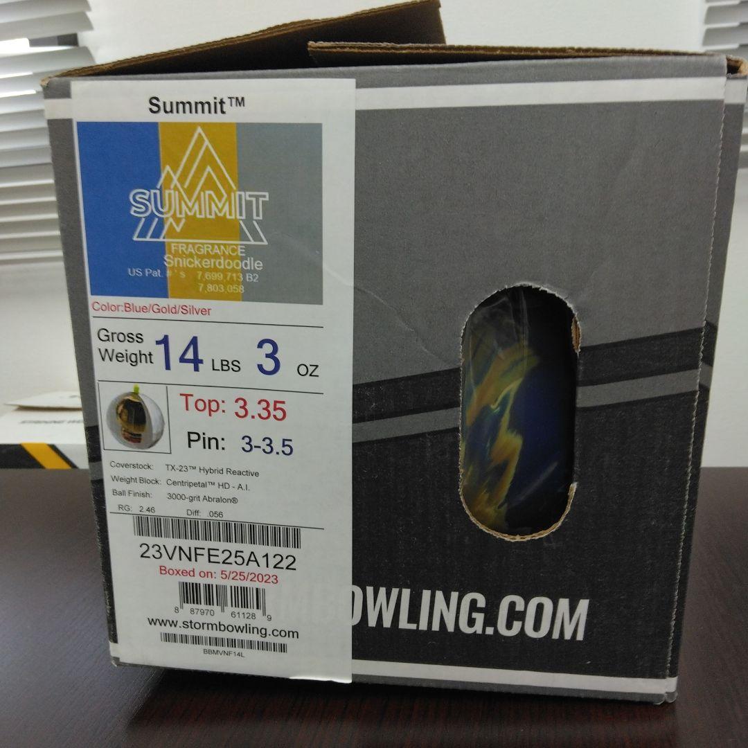 SUMMIT STORM ボウリングボール