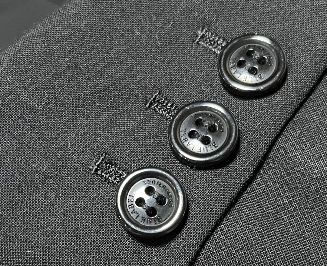 バーバリーブルーレーベル　スカート2枚付き(1枚タグ付き新品)