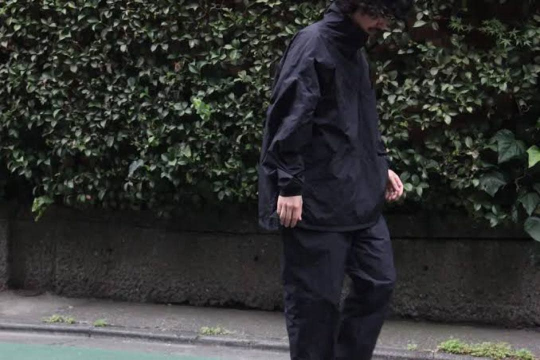 COMOLI 19AW 製品染ナイロン トラックパンツ Q03-03002