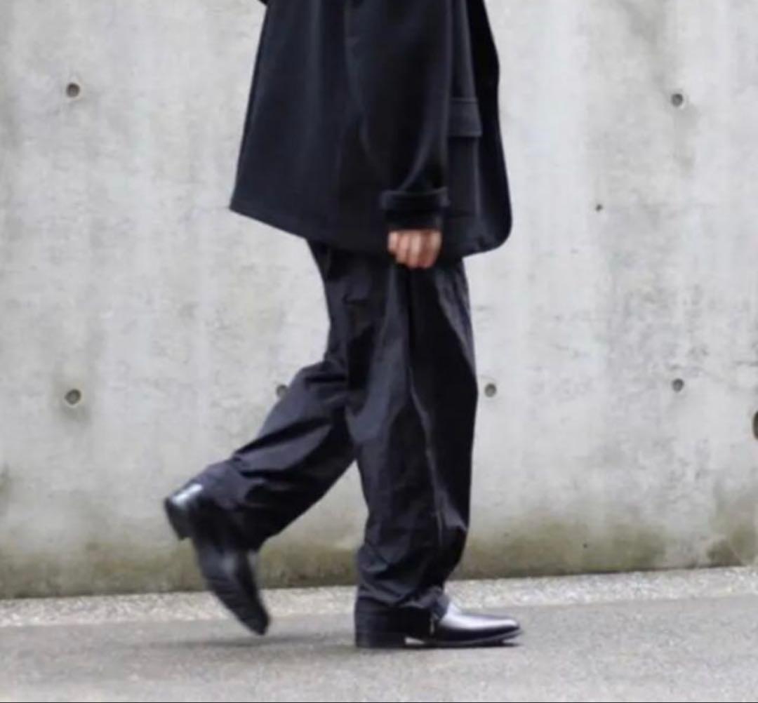 COMOLI 19AW 製品染ナイロン トラックパンツ Q03-03002