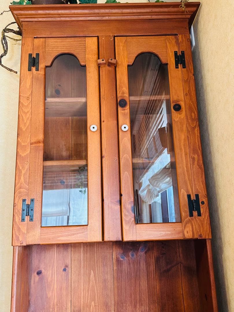 アントステラのカップボード