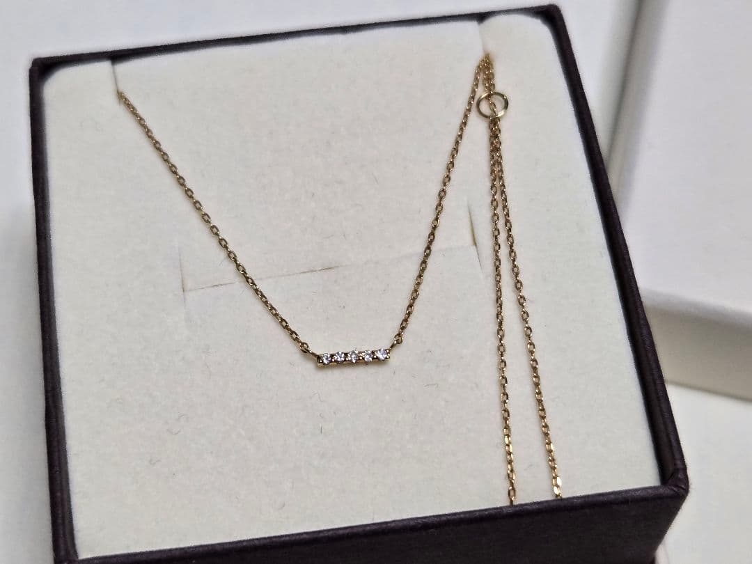 ダイヤモンドネックレス　K18