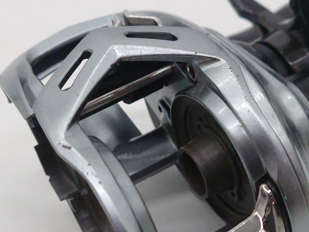 ダイワ 21 アルファス SV TW 800SH 右ハンドル ギア比7.1