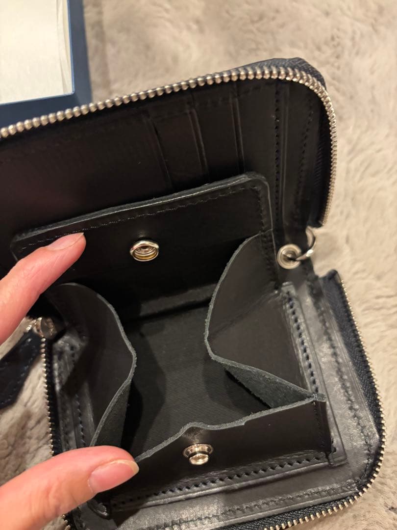 【美品】箱タグありTMT INDIGO LEATHER STADS WALLET