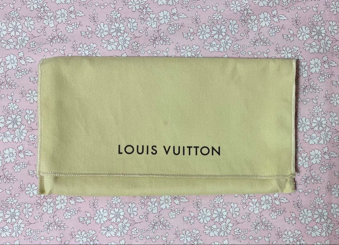 ルイヴィトン　モノグラムヴェルニ　長財布