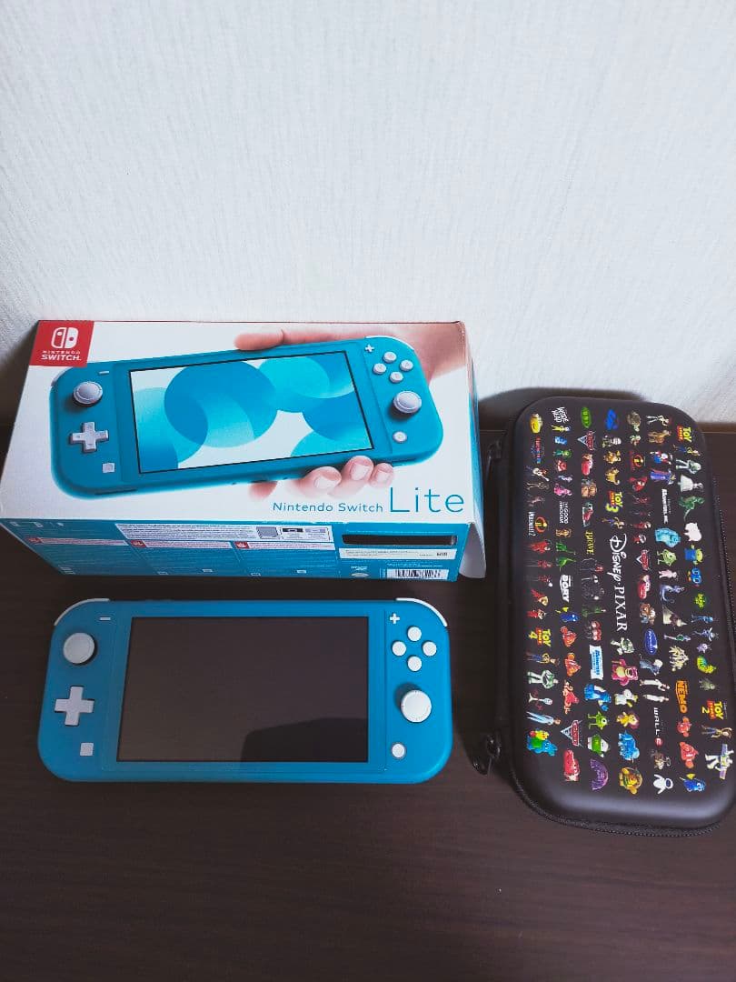 ニンテンドーSwitch　Lite　ターコイズ　ケース付き