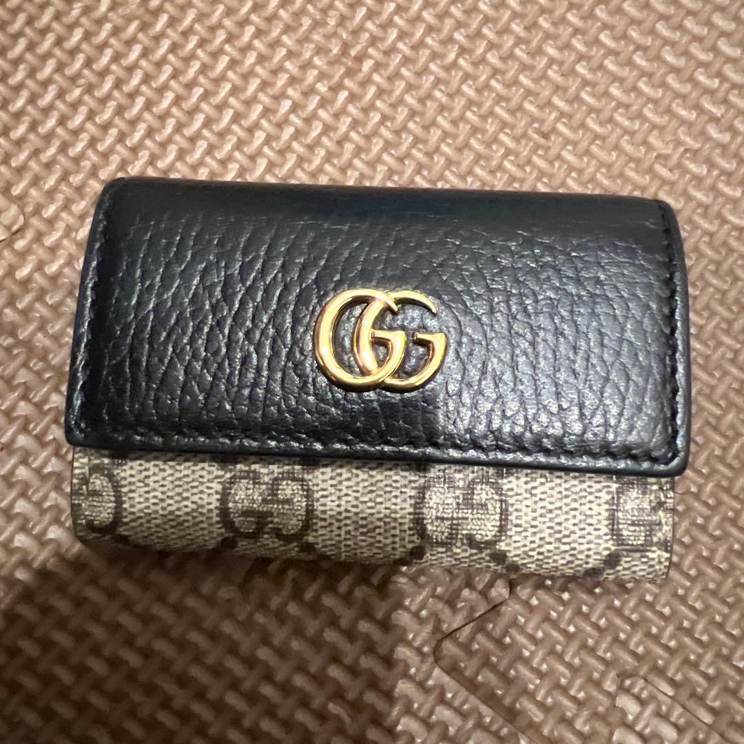 Y*様 GUCCIダブルG バイカラー キーケース