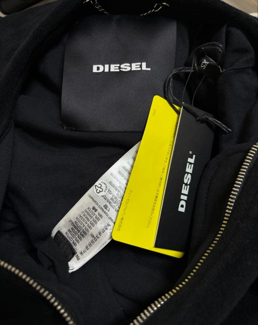 新品未使用 タグ付き DIESEL フード付き ジャケット コート パッチワーク