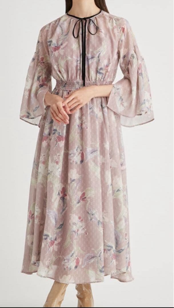完売品♪♪新品　セルフォード　ペイントフラワーワンピース　38 ピンク