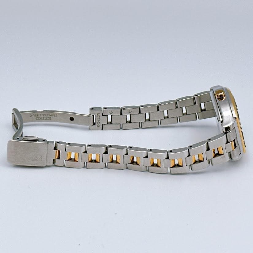 美品 セイコー ルキア ソーラー電波 レディース腕時計 ピンク文字盤 トノー型