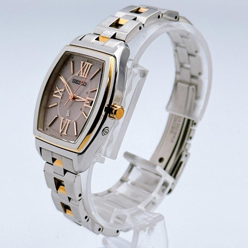 美品 セイコー ルキア ソーラー電波 レディース腕時計 ピンク文字盤 トノー型