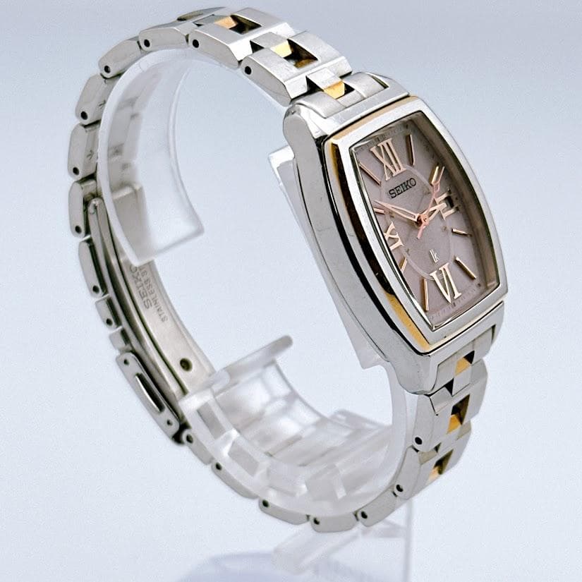 美品 セイコー ルキア ソーラー電波 レディース腕時計 ピンク文字盤 トノー型