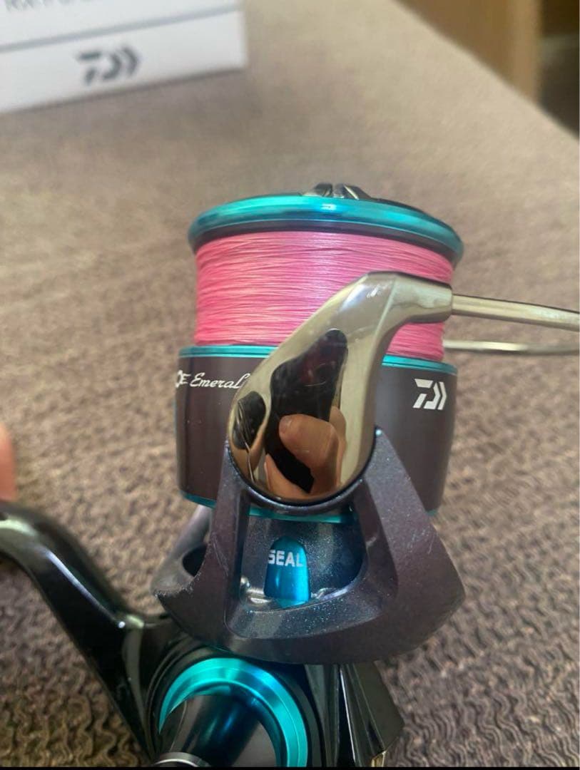 エメラルダス RX リール　LT2500S
