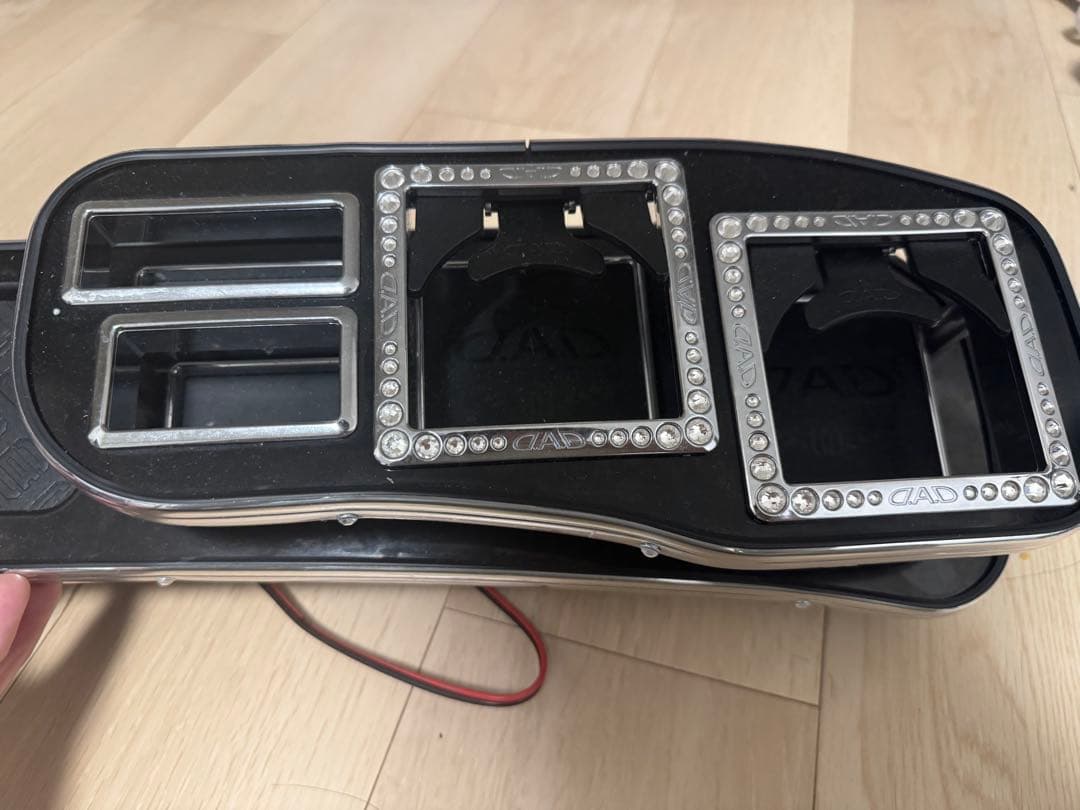 dad フロントテーブル　200系　クラウン