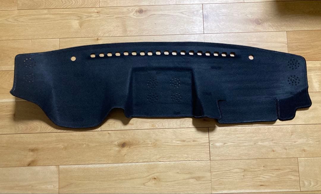 ダッシュボードマット　Sunland サンランド