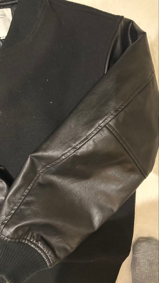 Beams スタジャン　レザー