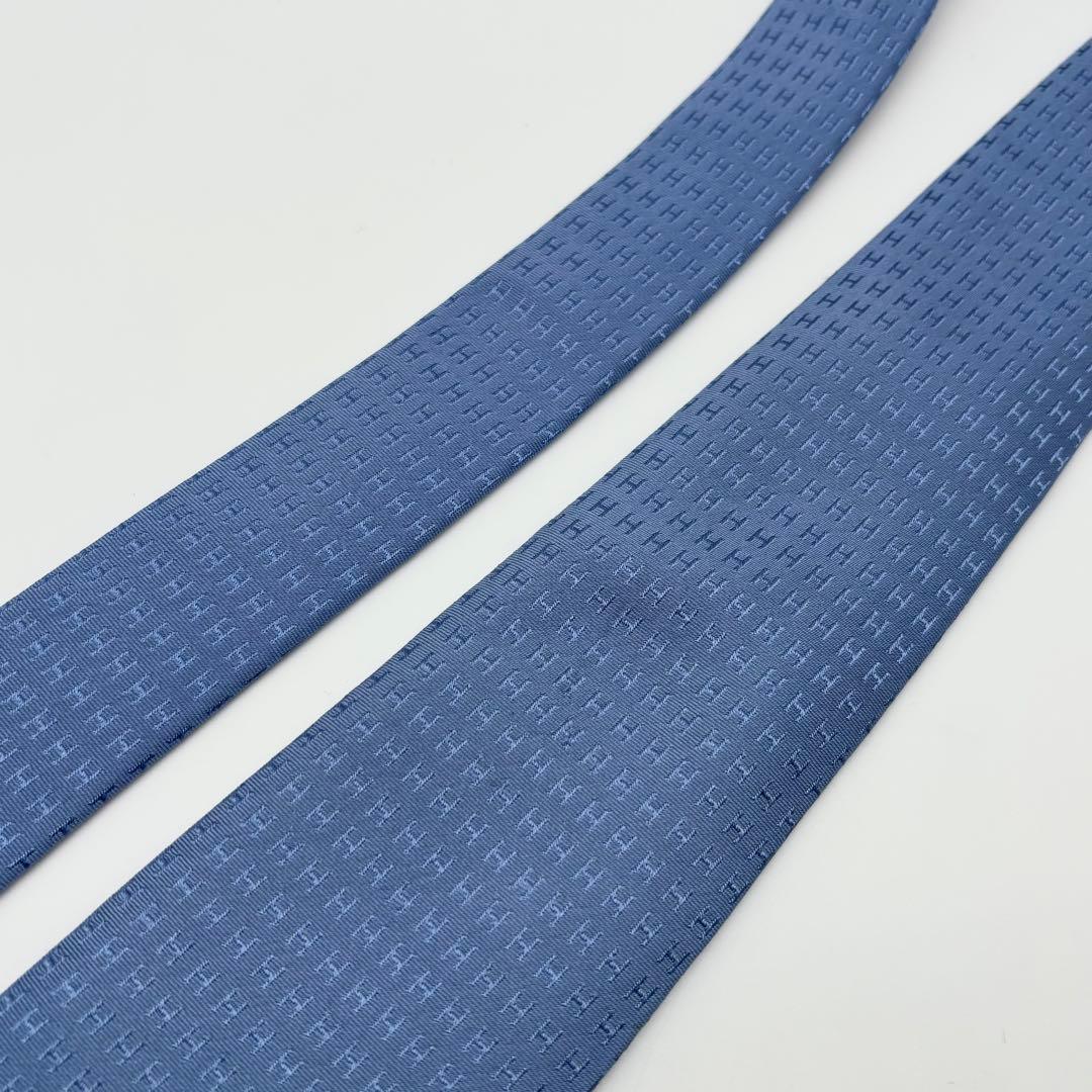 美品✨ HERMES ネクタイ ファソネ H柄 ジャガード 総柄 ブルー