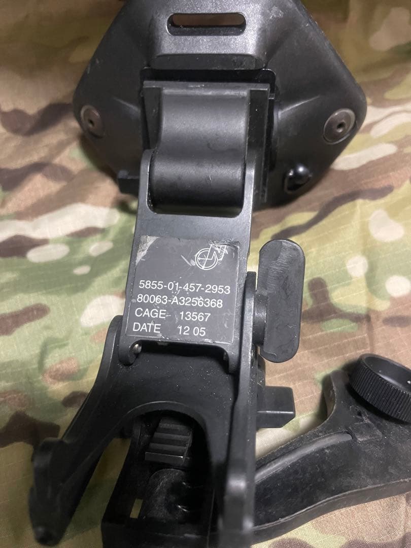 【実物】Norotos ヘルメットマウントナイトビジョンマウントセットM154