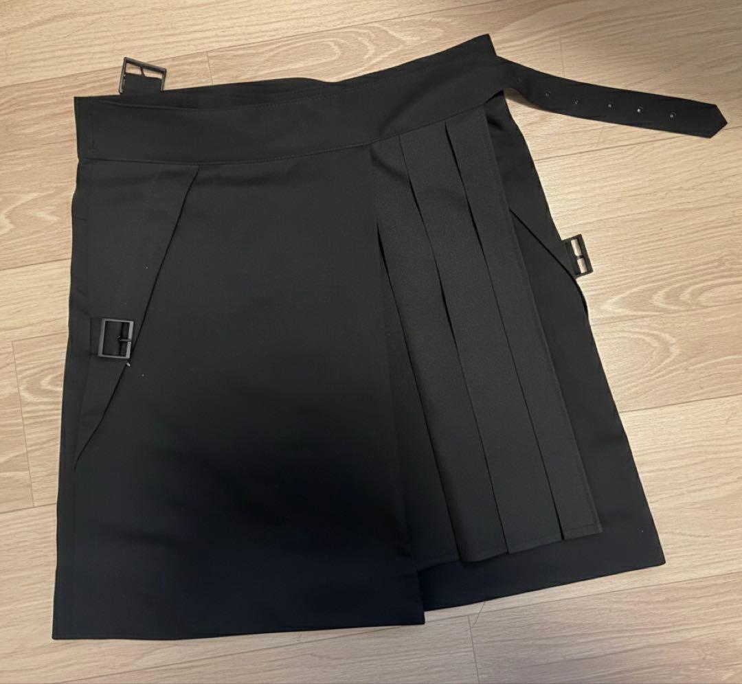 SUBLATIONS ラップ グルカ スカート ブラック