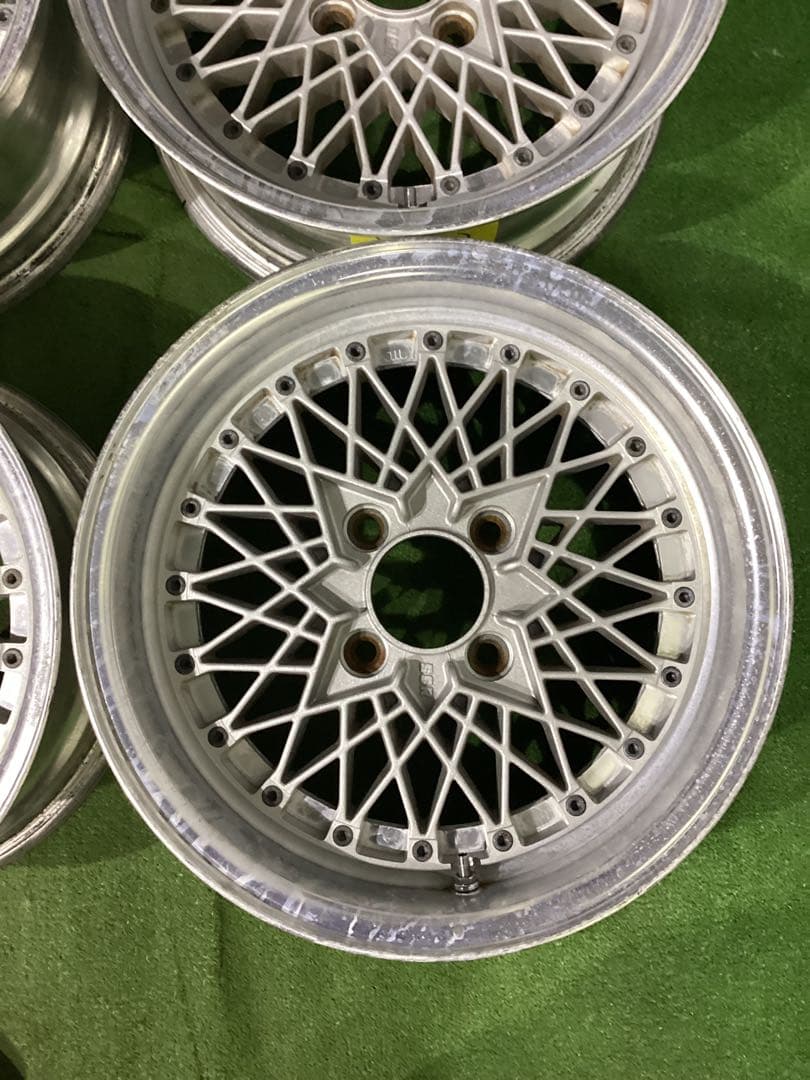 Y302[送料無料]SSR Formula MESH サイズ15X 6.5J