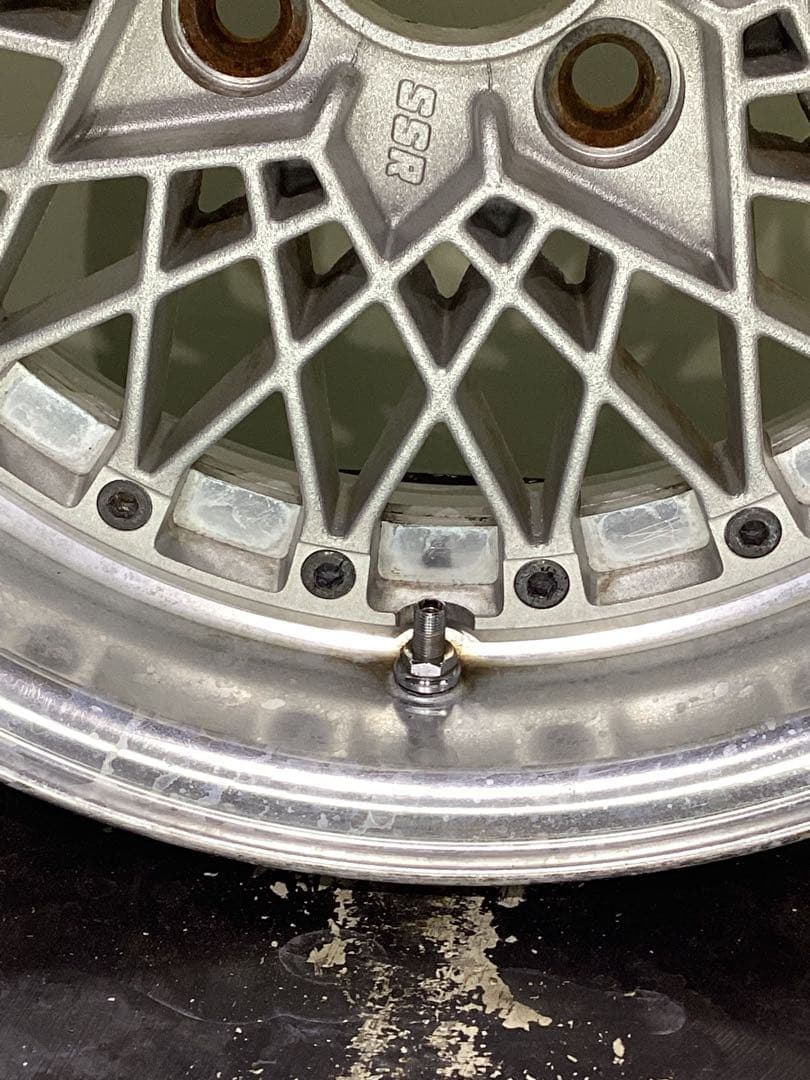 Y302[送料無料]SSR Formula MESH サイズ15X 6.5J