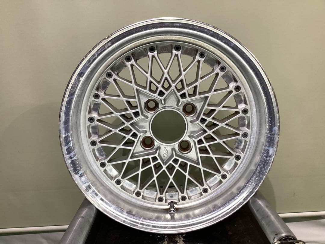 Y302[送料無料]SSR Formula MESH サイズ15X 6.5J