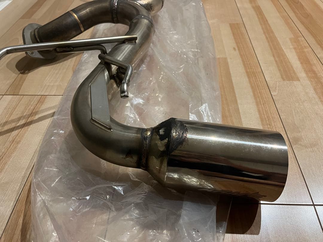 【引き取り限定:愛知】GR86 ロッソモデロ ARMS GT-304RGR