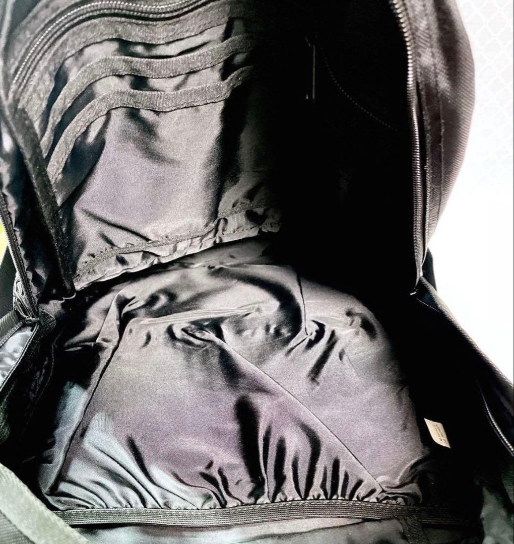 【新品✨️COOL】supreme シュプリーム バックパック リュック ブラック