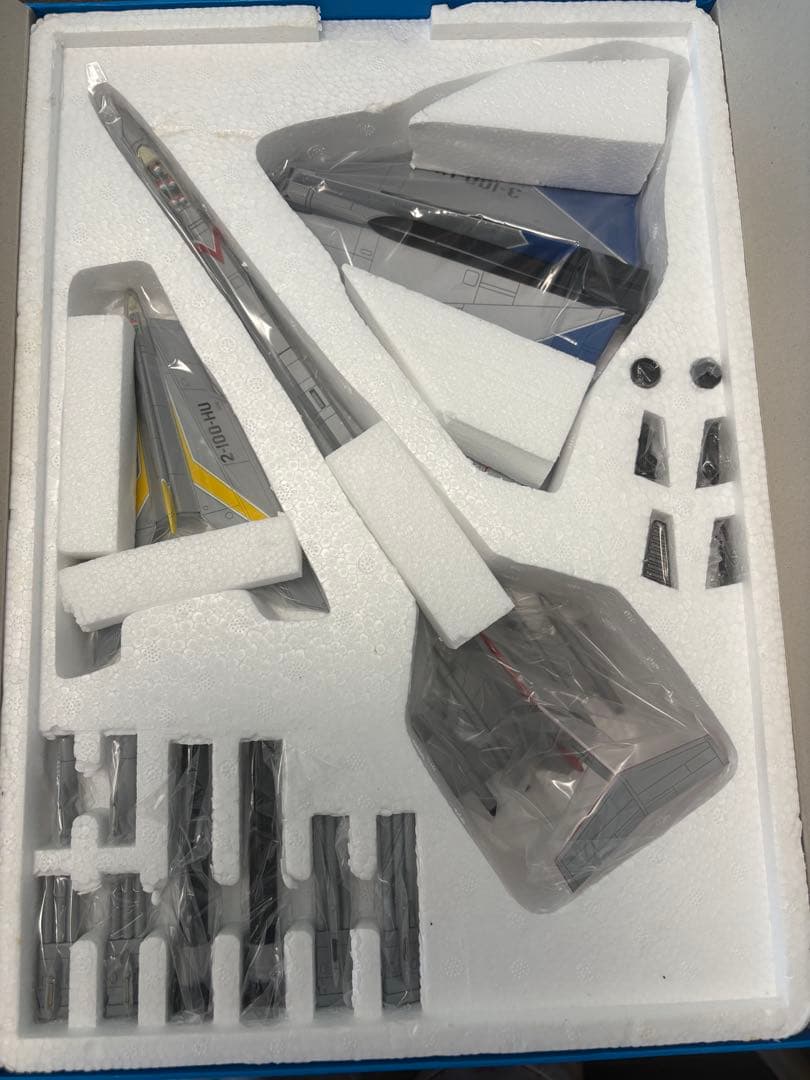 ☆新品、未使用品☆ アートストームフューチャー EX合金 ウルトラホーク1号