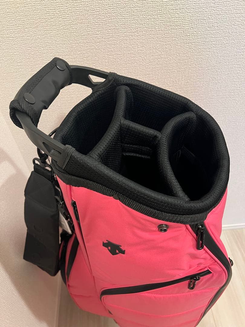 【新品未使用タグ付き・限定品】DESCENTE GOLF ゴルフバッグ