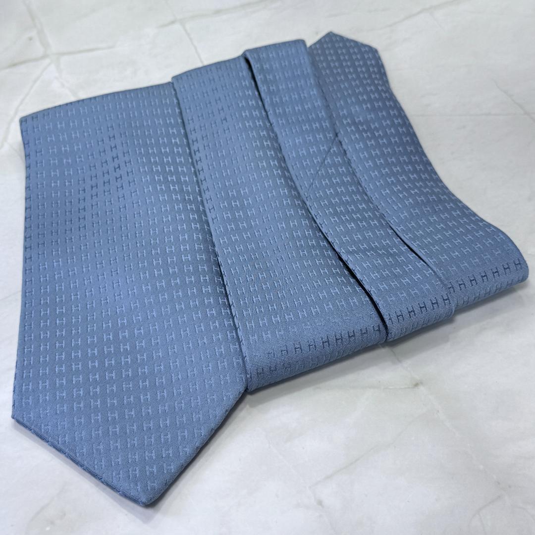 ☆即発 エルメス ファソネ H façonné H シルクネクタイ 水色 極美品