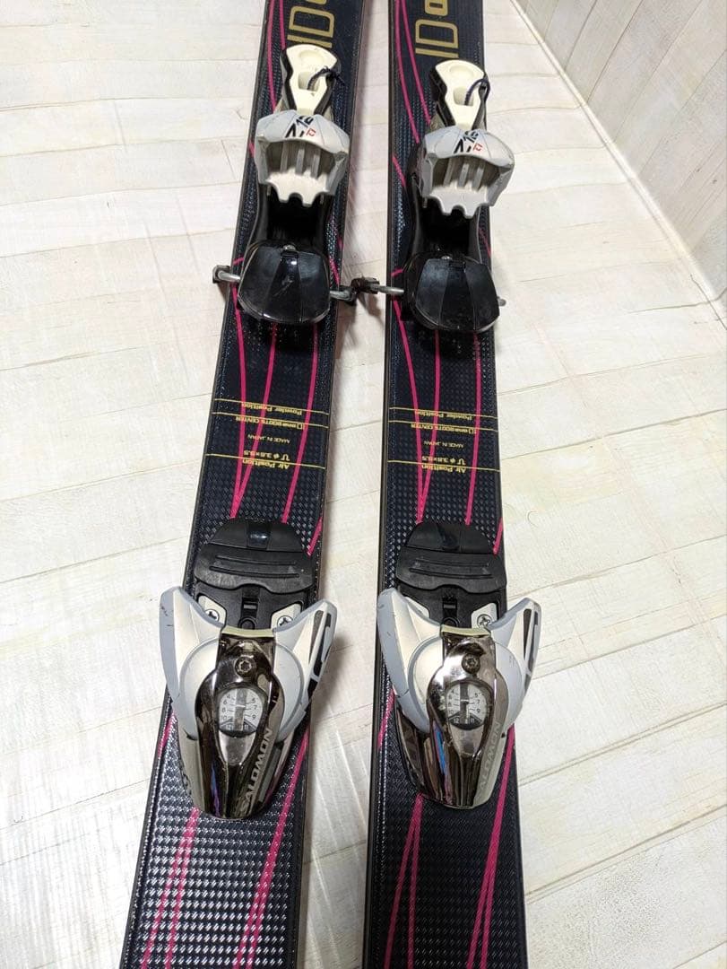 ID one FR-XP 168、salomon Z12 Ti