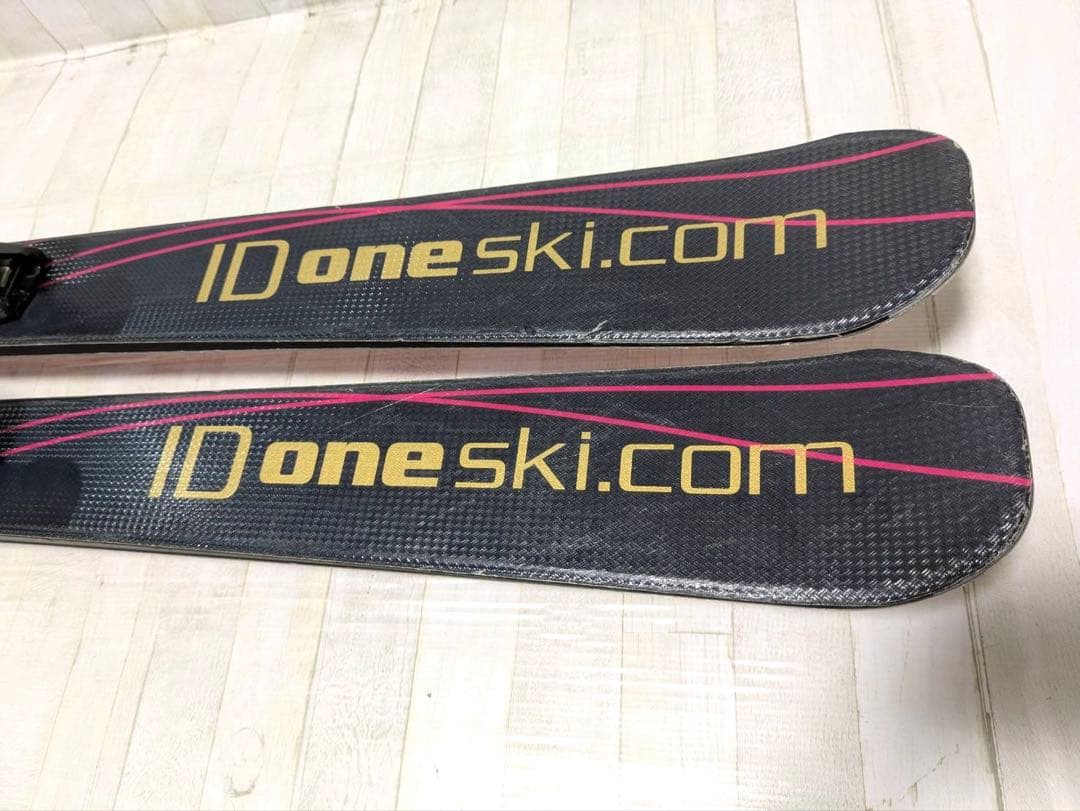 ID one FR-XP 168、salomon Z12 Ti