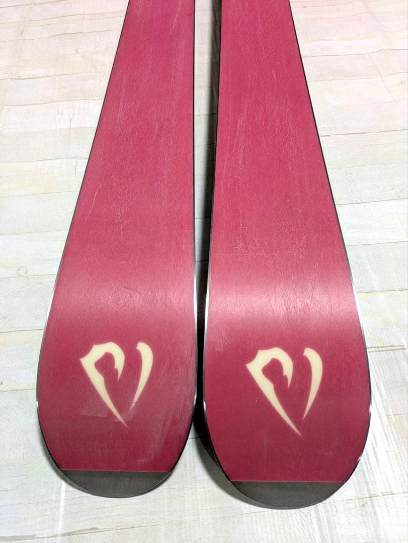 ID one FR-XP 168、salomon Z12 Ti