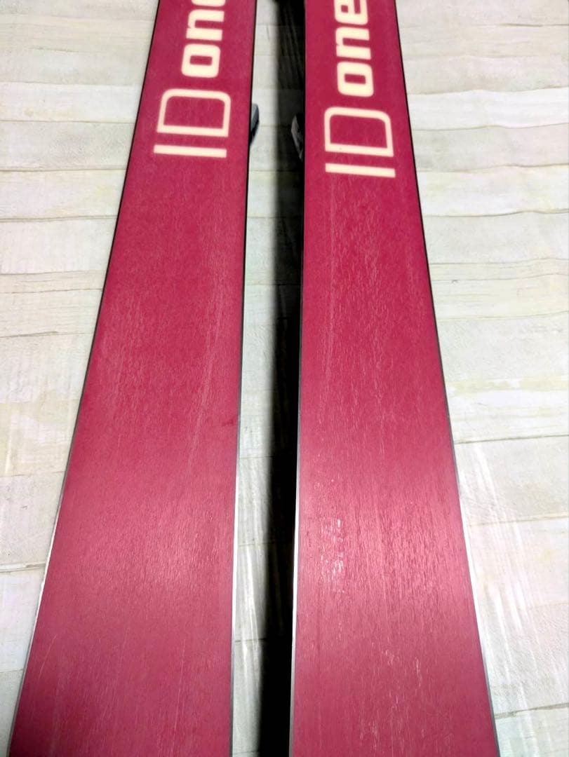 ID one FR-XP 168、salomon Z12 Ti