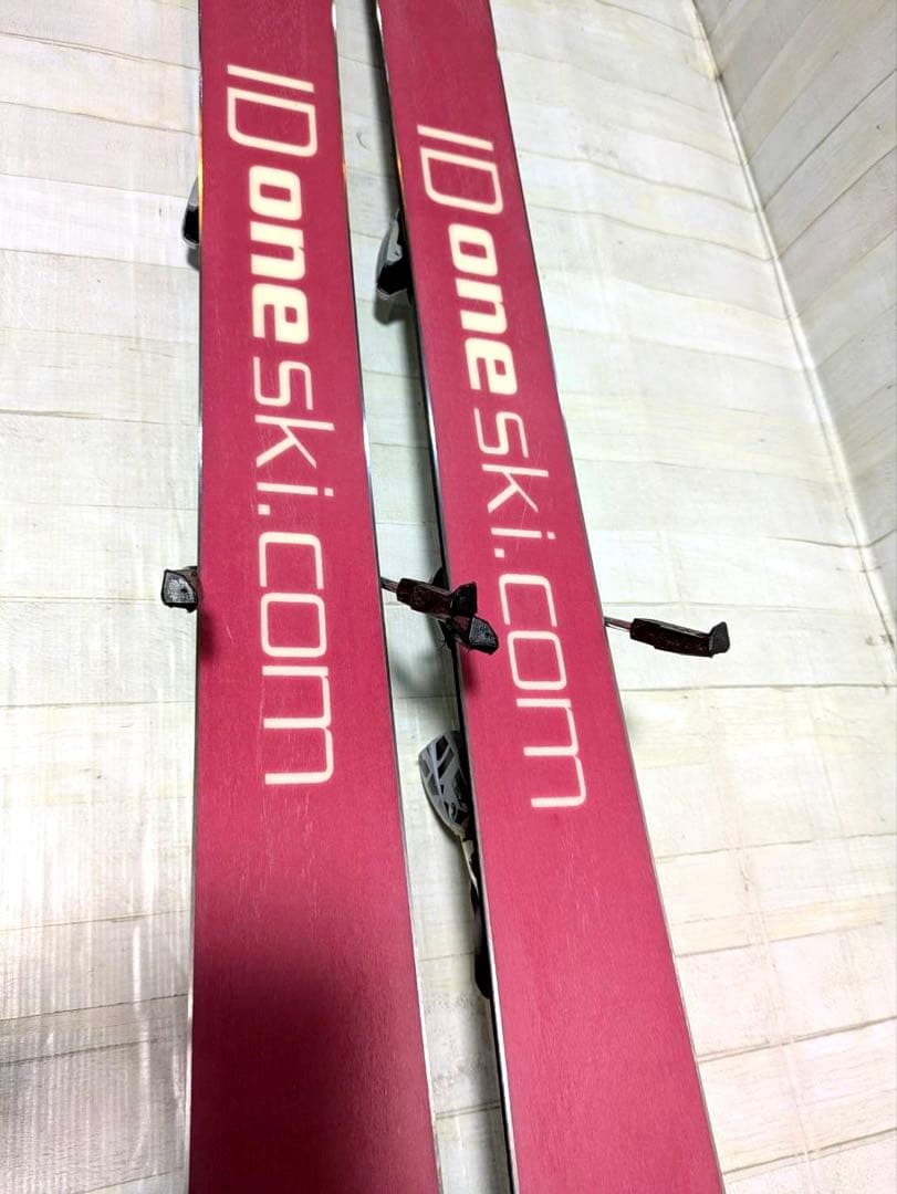 ID one FR-XP 168、salomon Z12 Ti