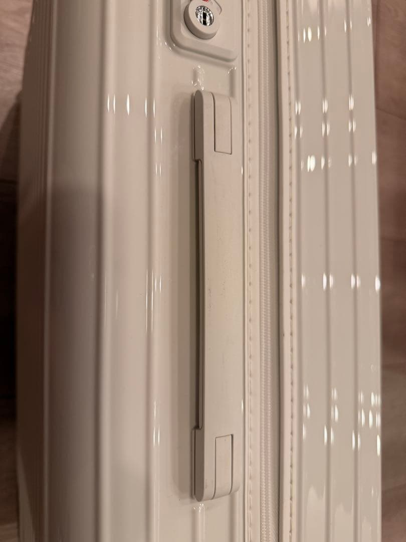 RIMOWA ESSENTIAL チェックイン M